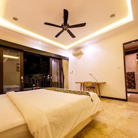 Villa Suzuki 3 Seminyak Luaran gambar