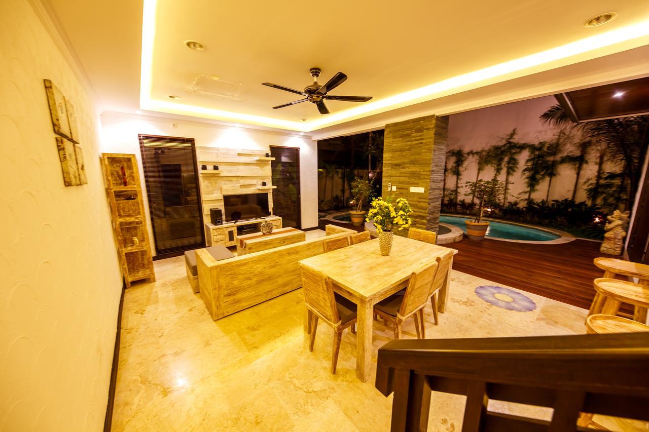 Villa Suzuki 3 Seminyak Luaran gambar