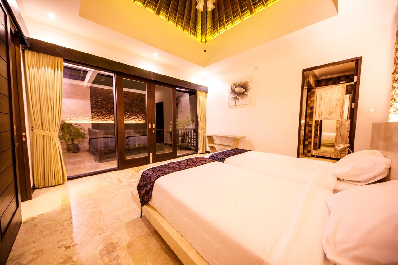 Villa Suzuki 3 Seminyak Luaran gambar