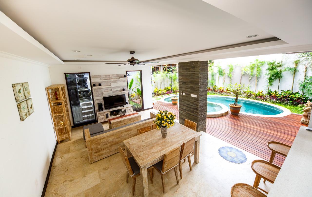 Villa Suzuki 3 Seminyak Luaran gambar